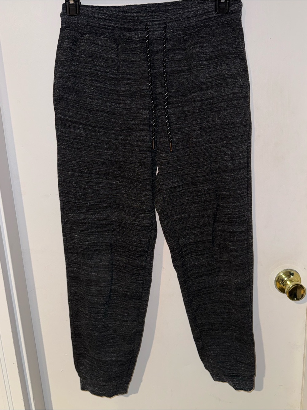 Urban Pipeline  Men's Charcoal Heather Drawstring Joggers men’s medium